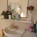 Double Bed In Sharing Berlin