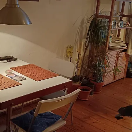 Apartman Double Bed In Sharing Berlin